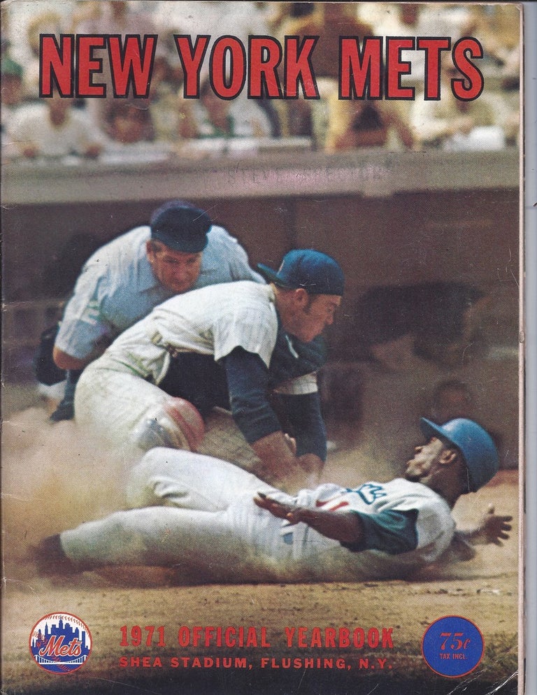 Item #218516 1971 New York Mets Yearbook. New York Mets.